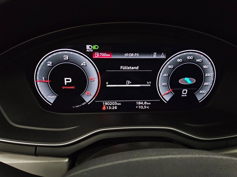 Audi A4 Avant 40 TDI automatik S line • ACC • kuka za vuču — 8