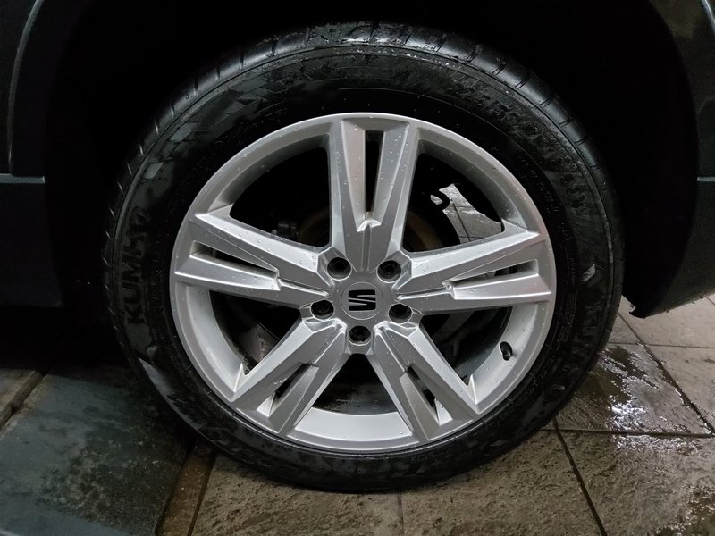 Seat Ateca 2.0 TDI 4Drive automatik FR-Line • ACC • Full LED — 11