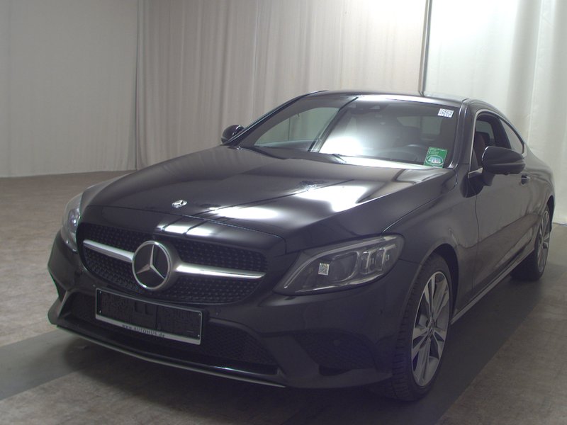 Mercedes-Benz C 400 4MATIC Coupé automatik • panorama • HUD — 2