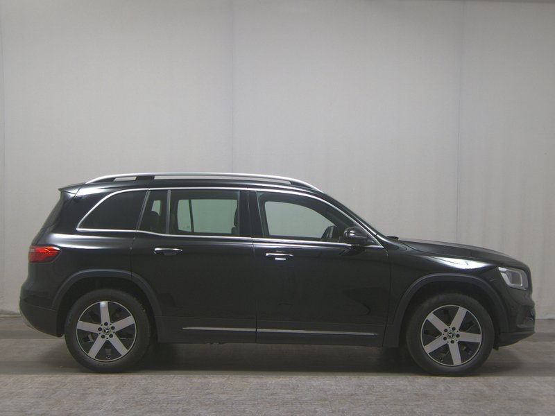 Mercedes-Benz GLB 220 d automatik Progressive • panorama • digitalni instrumenti