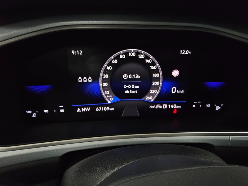 Volkswagen T-Roc 1.0 TSI • Full LED • bežično punjenje — 8