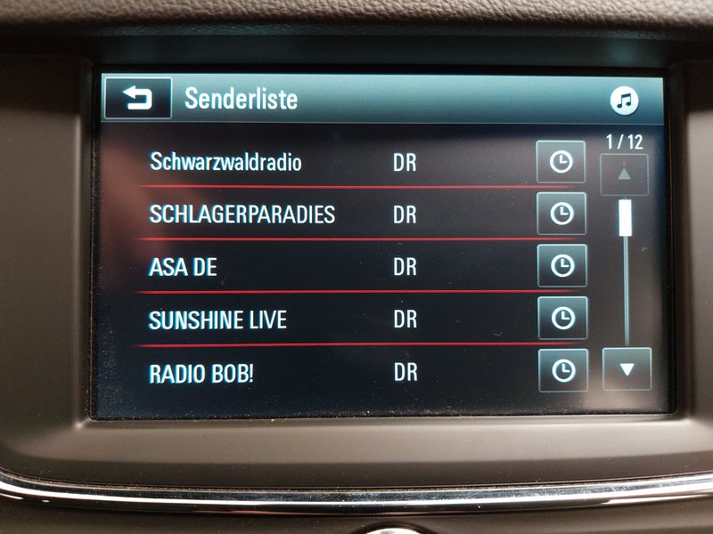 Opel Astra Sports Tourer 1.5 D automatik Elegance • Otvarajući krov • AHK — 22