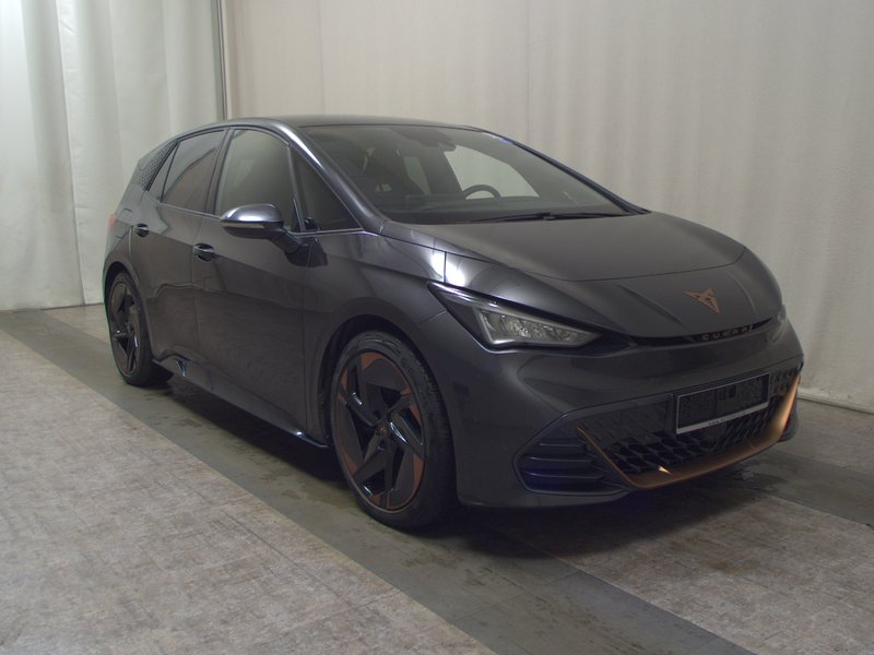 CUPRA Born • ACC • Full LED — 3