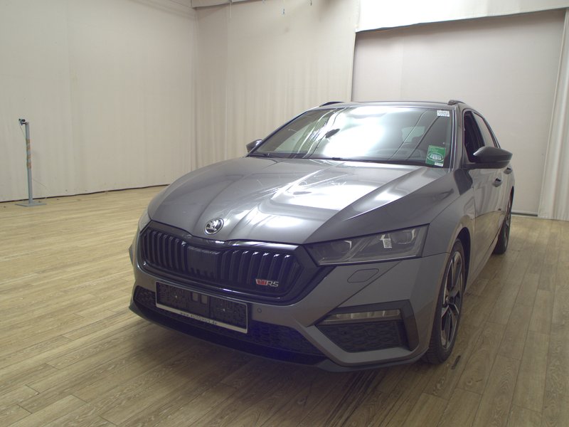 Škoda Octavia Kombi 2.0 TDI automatik RS • ACC • AHK — 2