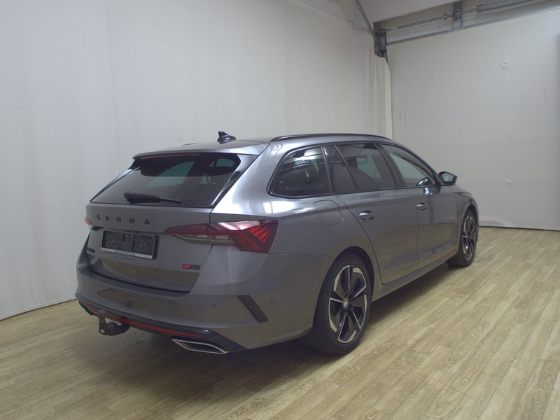 Škoda Octavia Kombi 2.0 TDI automatik RS • ACC • AHK — 4