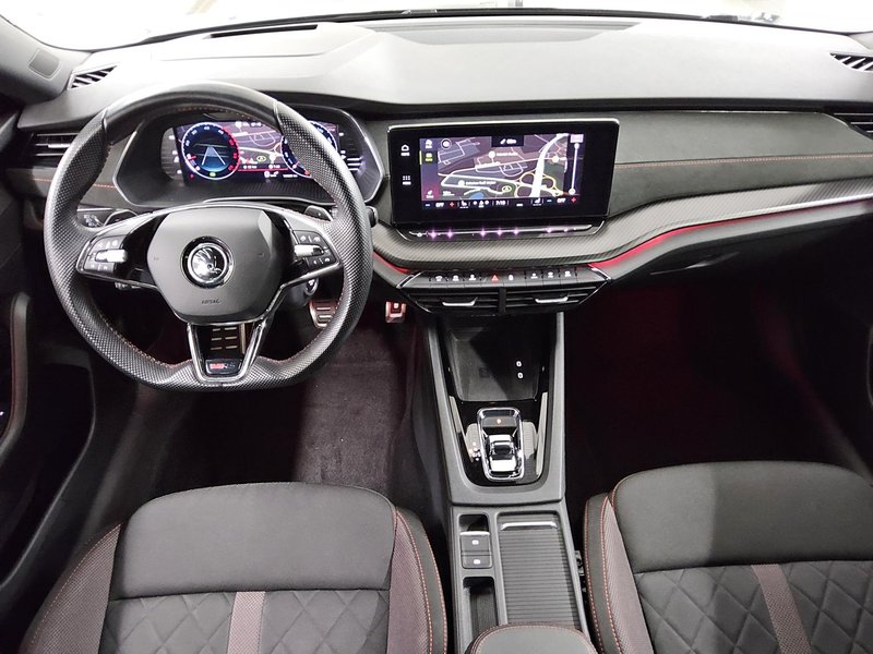 Škoda Octavia Kombi 2.0 TDI automatik RS • ACC • AHK — 5