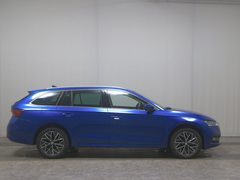 Škoda Octavia Kombi 1.4 TSI iV automatik Style • ACC • električna vrata