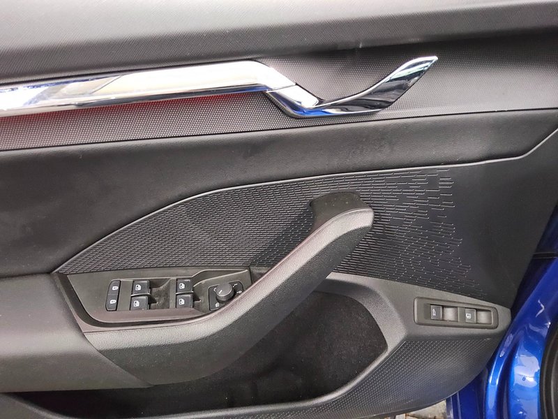 Škoda Octavia Kombi 1.4 TSI iV automatik Style • ACC • električna vrata — 10