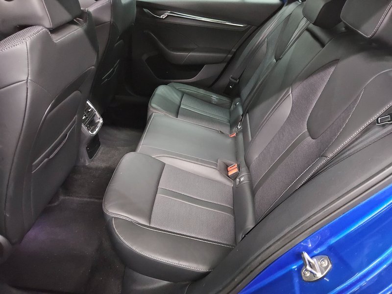 Škoda Octavia Kombi 1.4 TSI iV automatik Style • ACC • električna vrata — 13