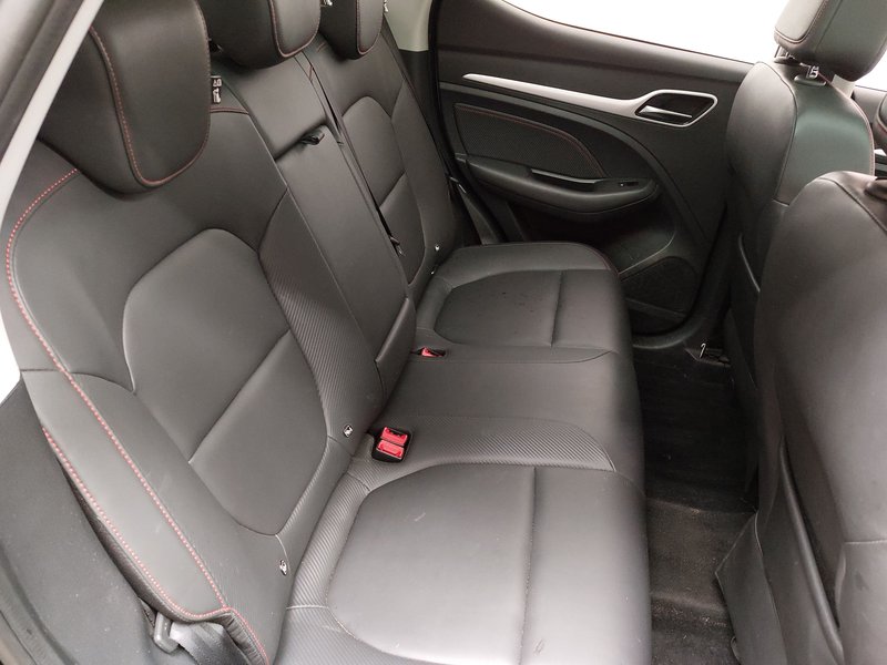 MG ZS Luxury • panorama • ACC — 12