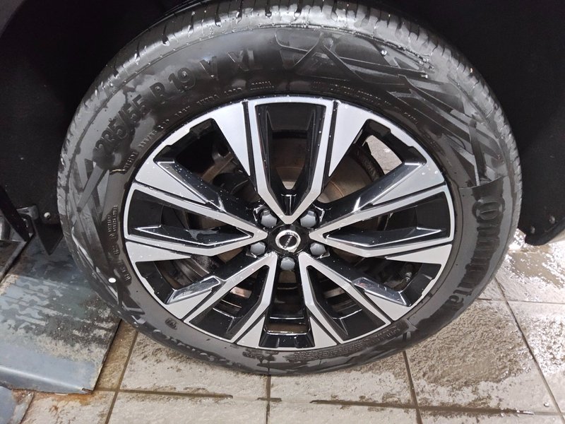 Volvo XC60 B4 Core automatik • ACC • LED — 11