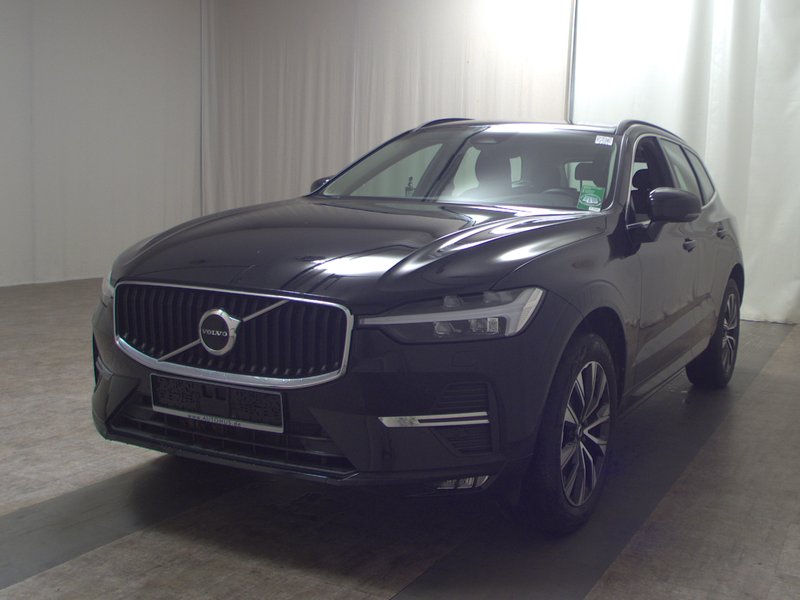 Volvo XC60 B4 Core automatik • ACC • LED — 2