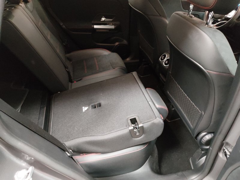 Mercedes-Benz B 200 d AMG Line automatik • LED • AHK — 11