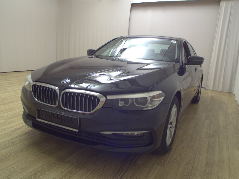 BMW 520d automatik • AHK • električno prilagodljiva sjedala — 2
