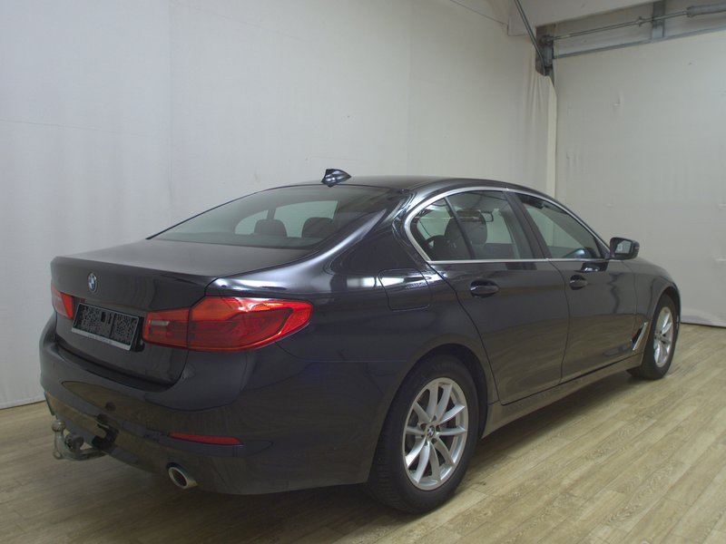 BMW 520d automatik • AHK • električno prilagodljiva sjedala — 4