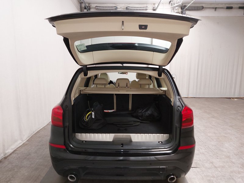 BMW X3 xDrive30e Advantage automatik • panorama • LED — 16