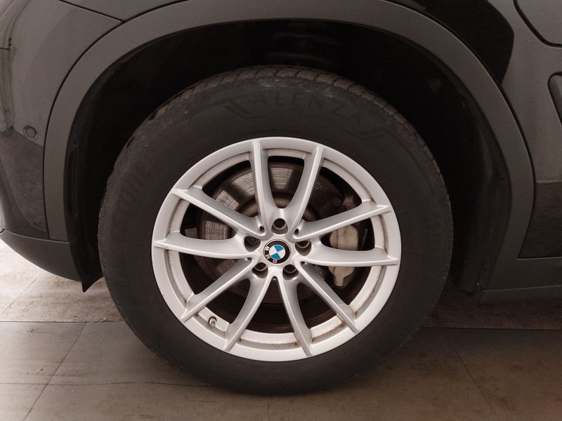 BMW X3 xDrive30e Advantage automatik • panorama • LED — 8