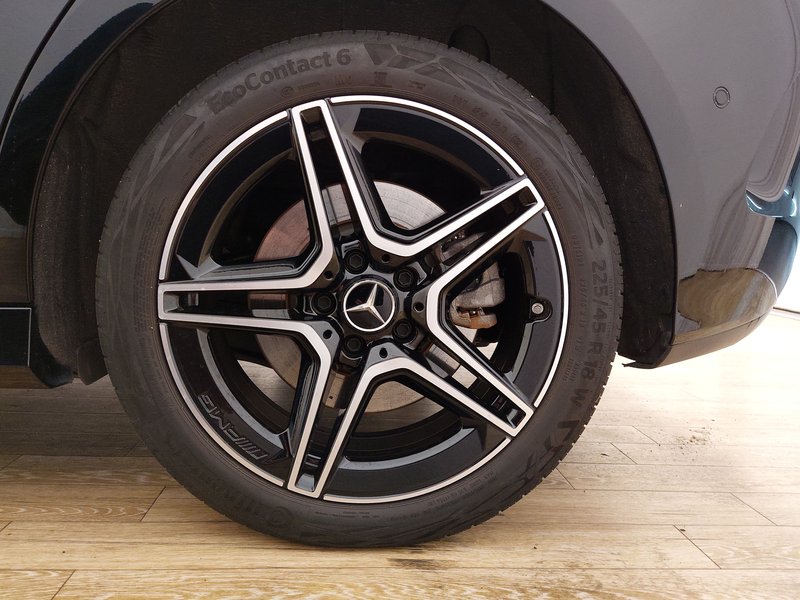 Mercedes-Benz B 250 e automatik AMG Line • LED • digitalni instrumenti — 8