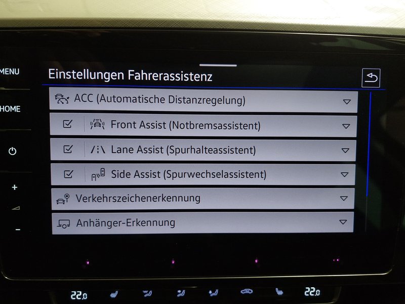 Volkswagen Passat 2.0 TDI Business automatik • ACC • AHK — 25