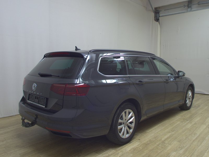 Volkswagen Passat 2.0 TDI Business automatik • ACC • AHK — 4