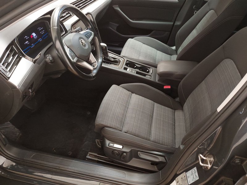 Volkswagen Passat 2.0 TDI Business automatik • ACC • AHK — 6