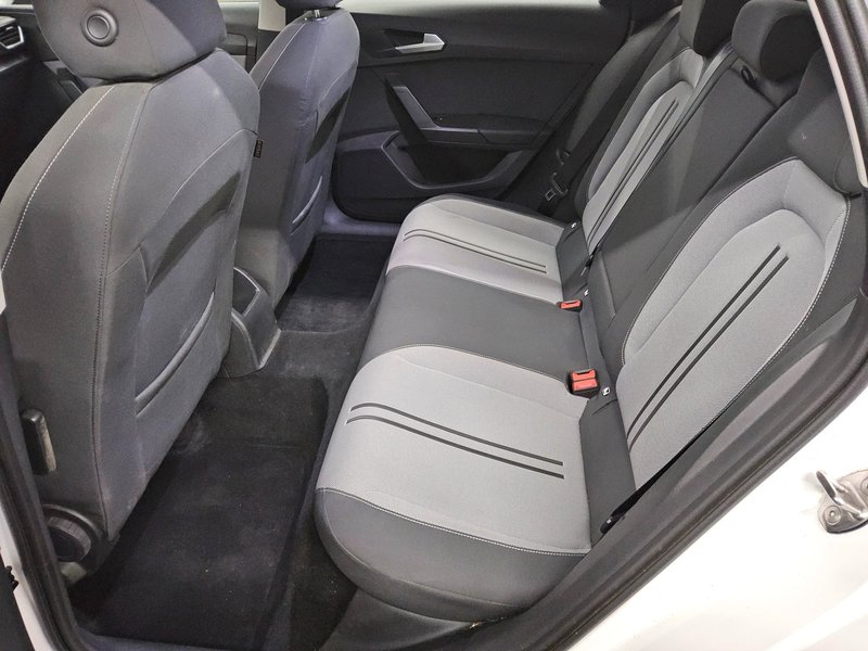 SEAT Leon Sportstourer 2.0 TDI automatik Style • ACC • Full LED — 13