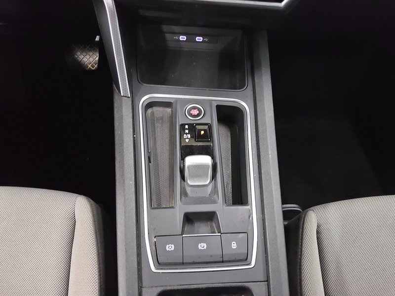 SEAT Leon Sportstourer 2.0 TDI automatik Style • ACC • Full LED — 6
