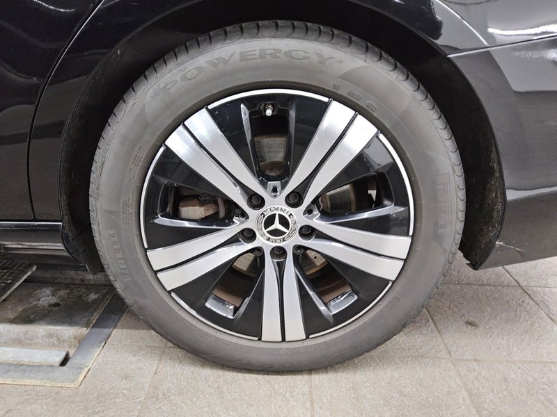 Mercedes-Benz C 220 d karavan automatik Avantgarde • LED • digitalni instrumenti — 11
