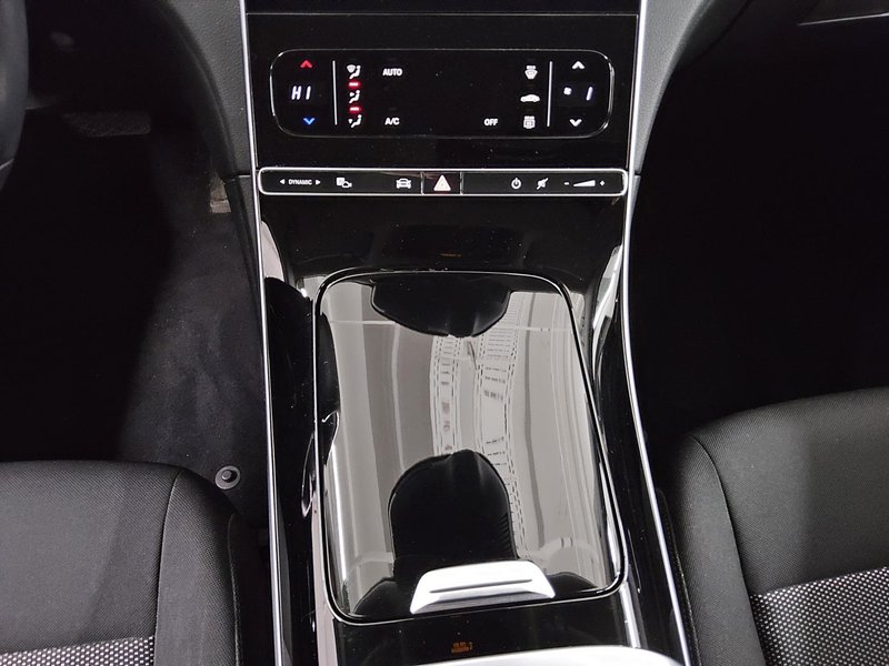 Mercedes-Benz C 220 d karavan automatik Avantgarde • LED • digitalni instrumenti — 6