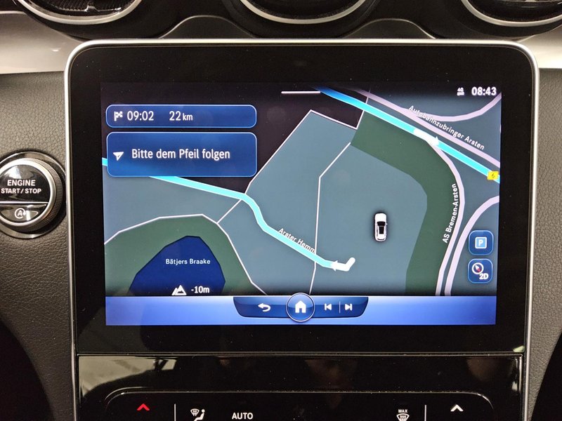 Mercedes-Benz C 220 d karavan automatik Avantgarde • LED • digitalni instrumenti — 7