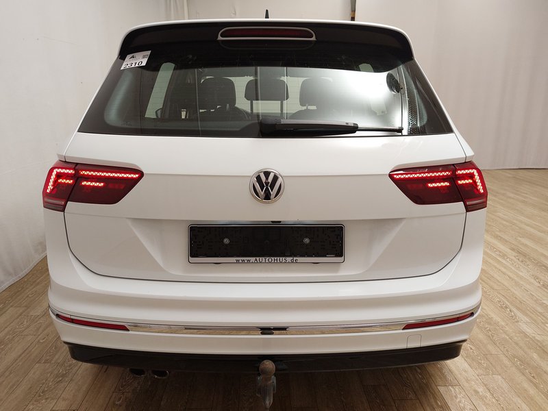 Volkswagen Tiguan 2.0 TDI 4M automatik R-Line • ACC • kuka za vuču — 15