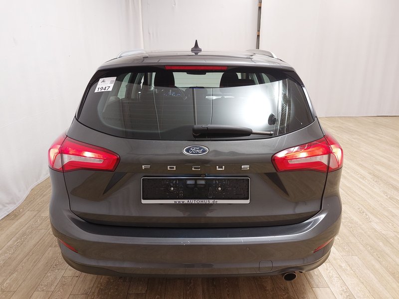 Ford Focus Turnier 1.5 EcoBlue Titanium automatik • Full LED — 14