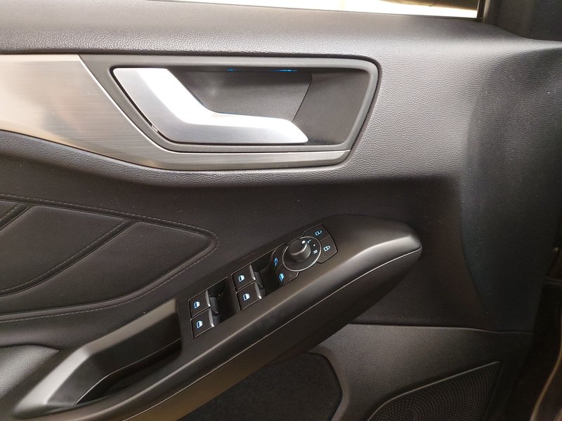Ford Focus Turnier 1.5 EcoBlue Titanium automatik • Full LED — 5