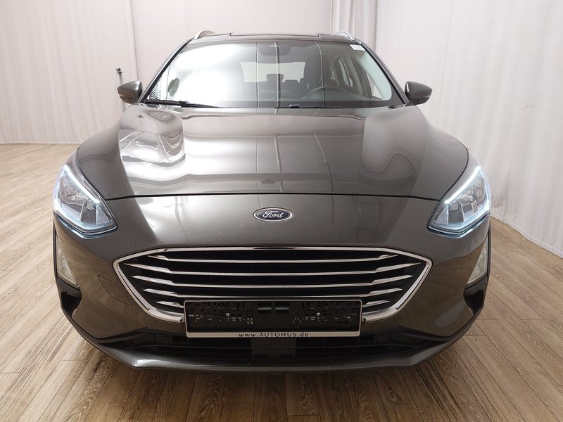 Ford Focus Turnier 1.5 EcoBlue Titanium automatik • Full LED — 9