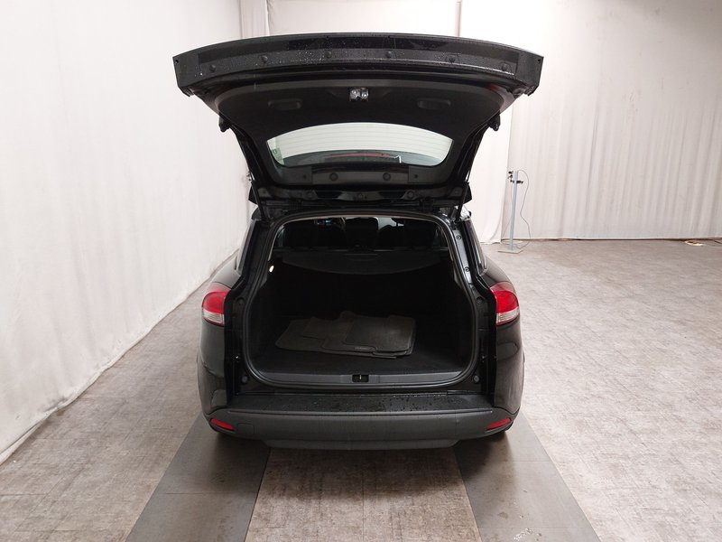 Renault Clio Grandtour 0.9 TCe Expression • podgrijavanje sjedala — 16