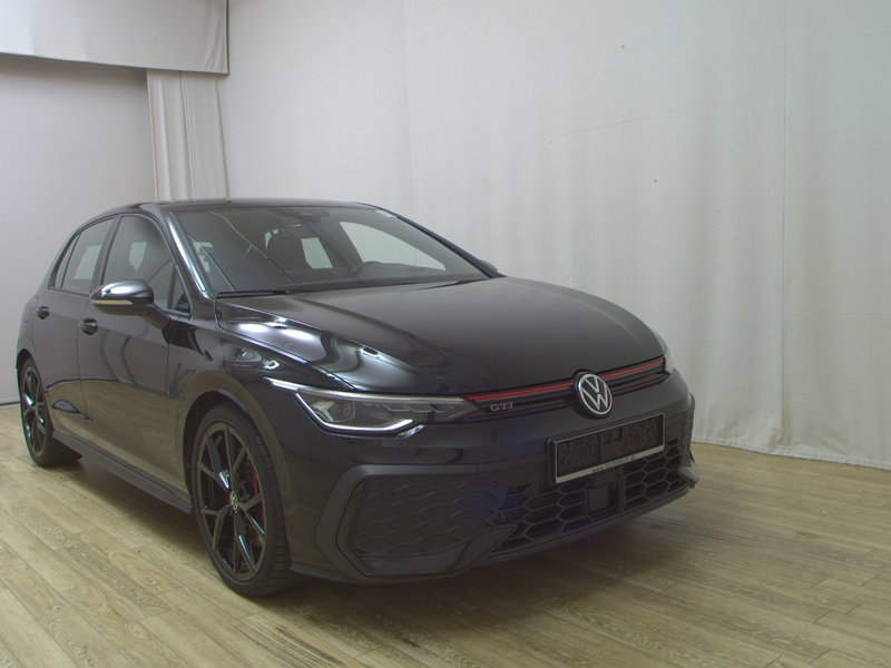 Volkswagen Golf 2.0 TSI GTI automatik • ACC • HUD — 3
