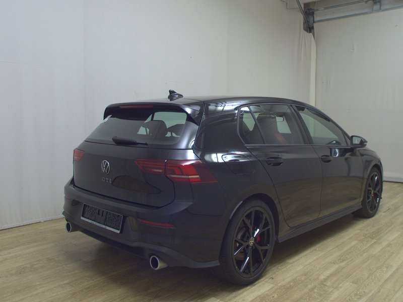 Volkswagen Golf 2.0 TSI GTI automatik • ACC • HUD — 4