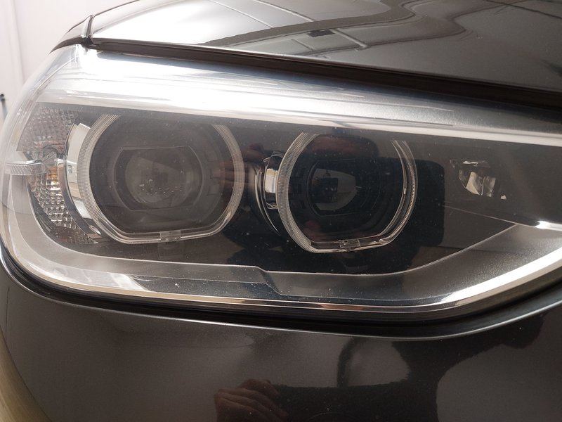 BMW Ix3 Inspiring • električna peta vrata • LED — 17