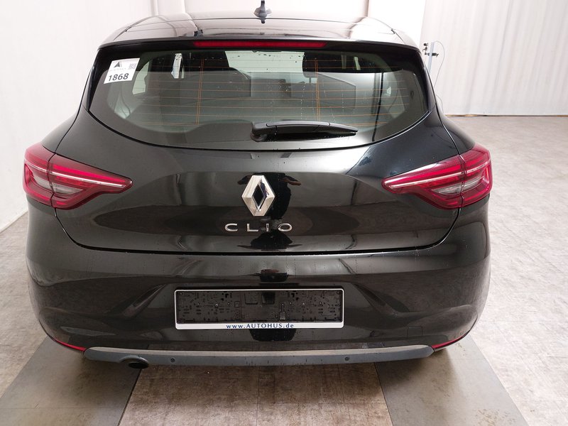 Renault Clio TCe 100 • Full LED — 14