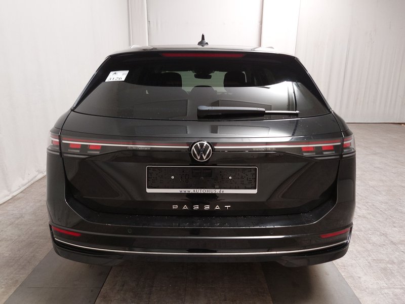 Volkswagen Passat Variant 2.0 TDI automatik Elegance • 360° kamera • ACC — 14