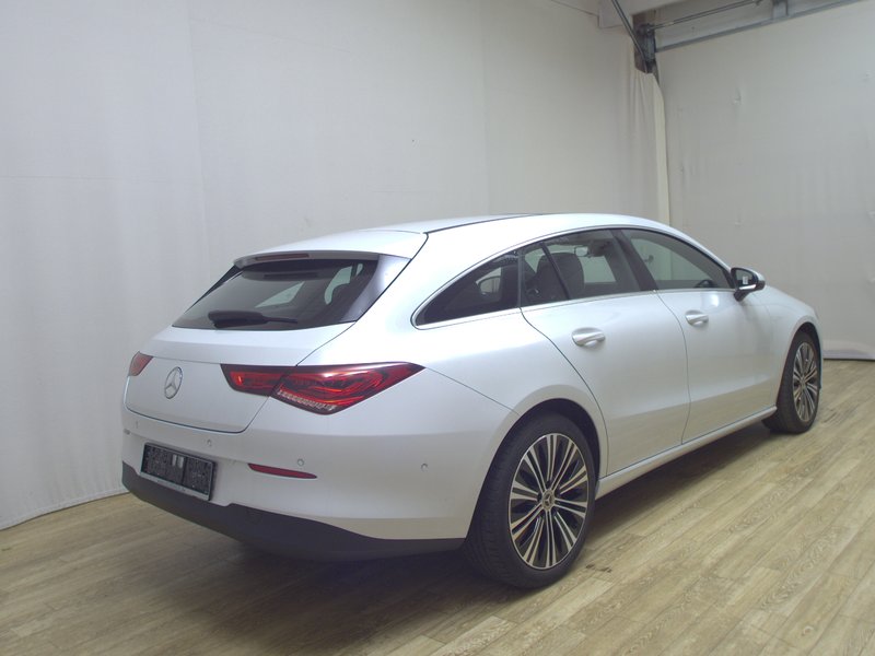 Mercedes-Benz CLA 180 d Shooting Brake automatik • panorama • LED — 4