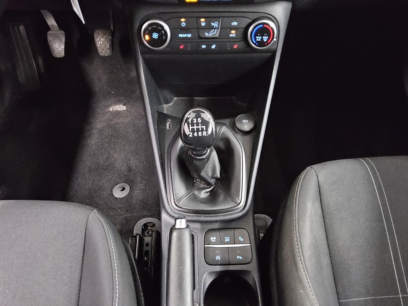 Ford Fiesta 1.0 EcoBoost Cool&Connect • Full LED — 6