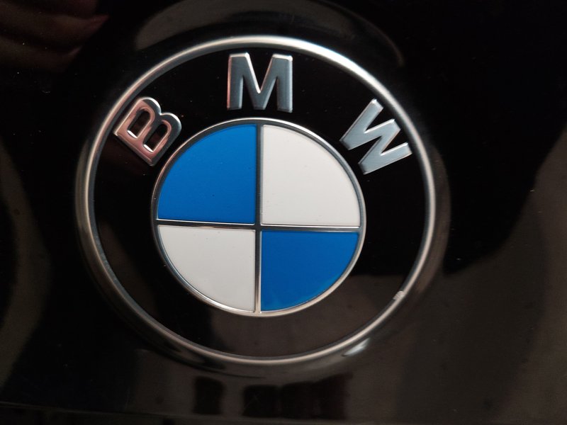 BMW 520d Touring automatik • ACC • Full LED — 17