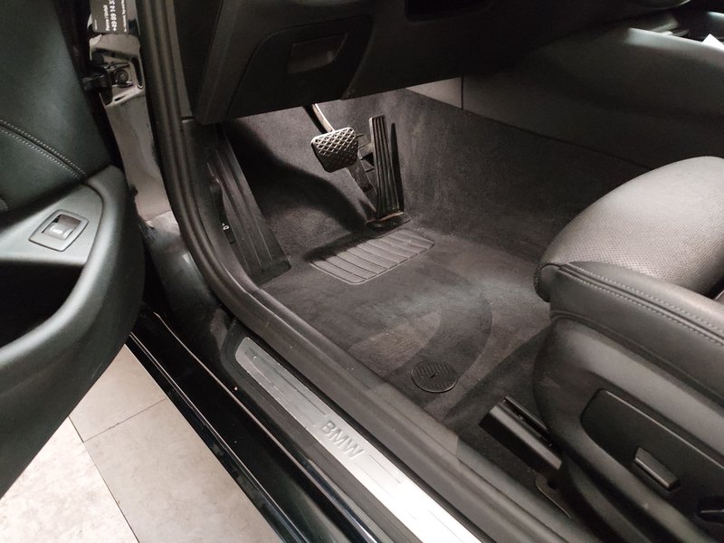 BMW 520d Touring automatik • ACC • Full LED — 7