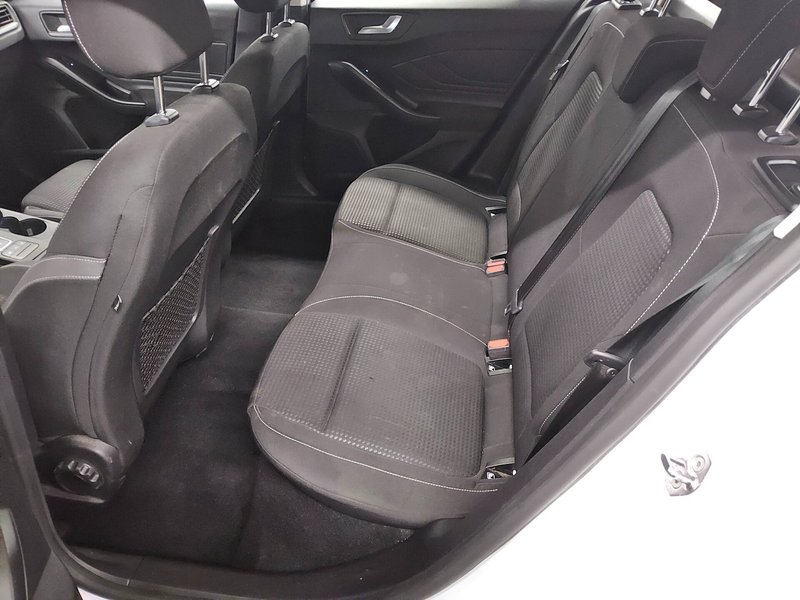 Ford Focus Turnier 1.5 EcoBlue automatik Cool&Connect • ACC • Full LED — 13