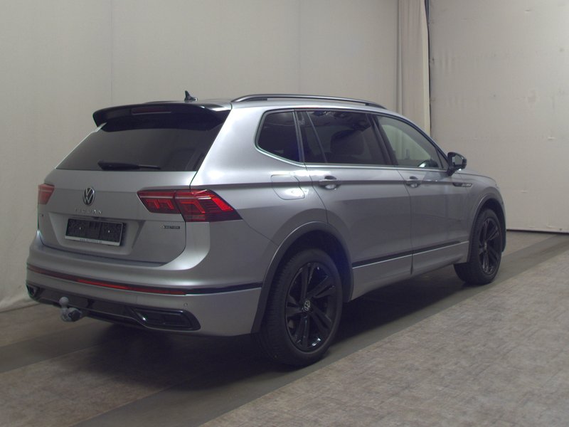 Volkswagen Tiguan Allspace 2.0 TSI 4MOTION R-Line automatik • HUD • ACC — 4