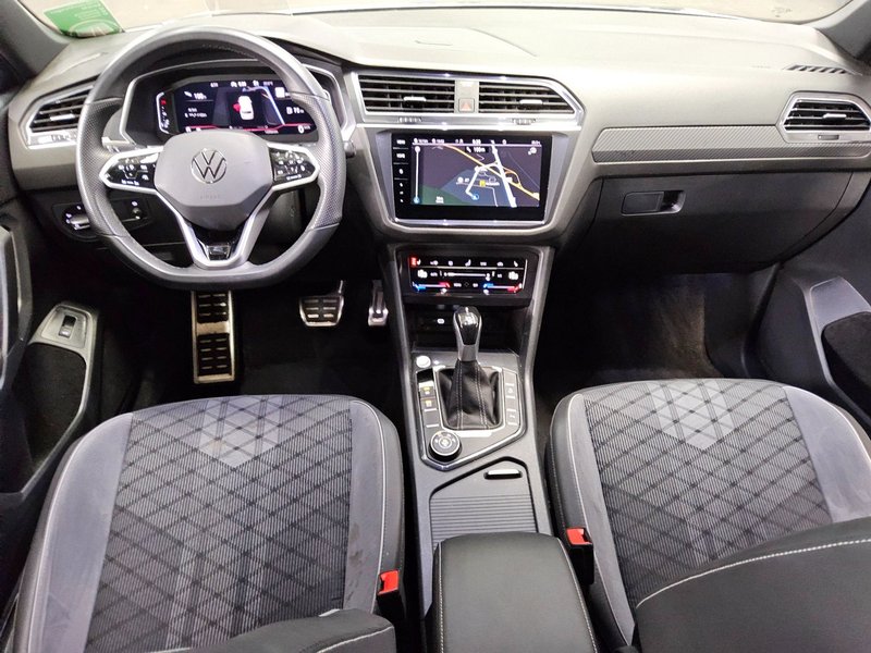 Volkswagen Tiguan Allspace 2.0 TSI 4MOTION R-Line automatik • HUD • ACC — 5