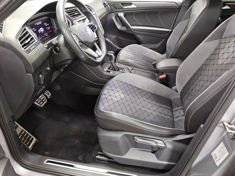 Volkswagen Tiguan Allspace 2.0 TSI 4MOTION R-Line automatik • HUD • ACC — 9