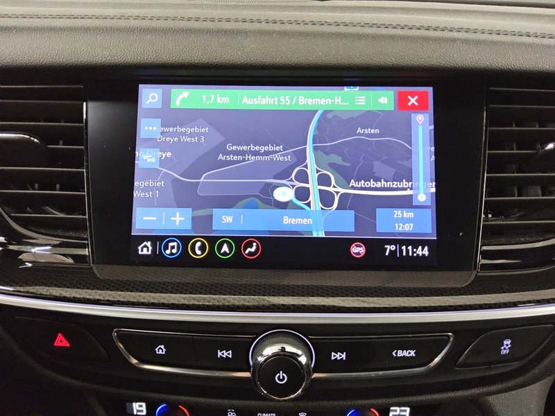 Opel Insignia ST 2.0 D automatik Elegance • LED • navigacija — 7