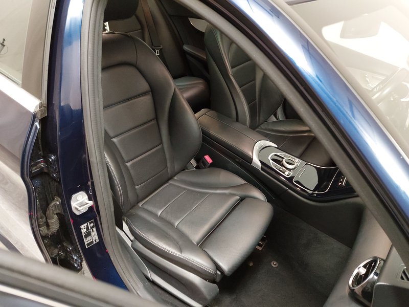 Mercedes-Benz C 220 d AMG Line automatik • panorama • ACC — 10